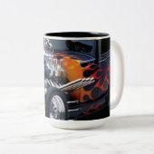 Frisierte Auto Zweifarbige Tasse (VorderseiteRechts)