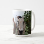 Frisky Hair: Delikate Pferdeschwanze, Kaffeetasse (VorderseiteRechts)