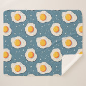 Frittiereier auf blauem Muster Sherpadecke (Vorderseite (Horizontal))