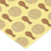 Frittiertes Hühnchen und Waffeln Südliches Soul Tischdecke (Schrägansicht)