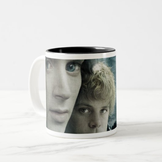 FRODO™ und Samwise Nah nach oben Zweifarbige Tasse (Vorderseite Links)