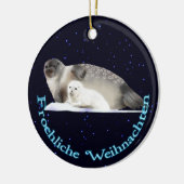 Froehliche Weihnachten - Ringed Siegel Keramikornament (Links)