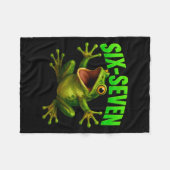 Frog 67 Meme Six Seven Funny Gen Alpha Fleecedecke (Vorderseite (Horizontal))