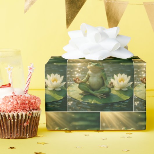 Frog Meditating On a Lily Pad Geschenkpapier (Geburtstagsparty)