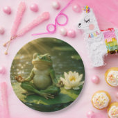 Frog Meditating On a Lily Pad Pappteller (Party)