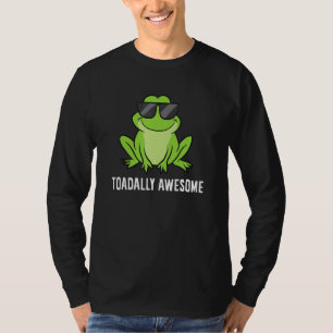 Frog Toadally Awesome Love Frogs T-Shirt