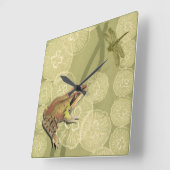 Frog und Dragonfly auf Water Lilies Quadratische Wanduhr (Winkel)
