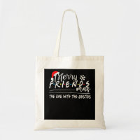 Frohe Freunde, die mit den Bestien Christma