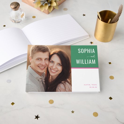 Frohe Grüne Minimalistische Hochzeit Gästebuch (Vorderseite Offen)