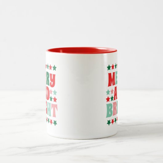 Frohe und helle Groovy Weihnachten Zweifarbige Tasse (Mittel)