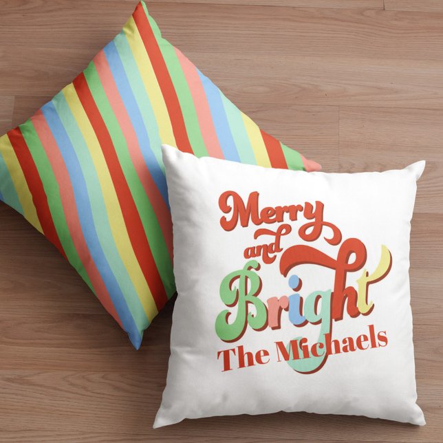Frohe und helle Weihnachten Custom Kissen (Merry and Bright custom throw pillow.)