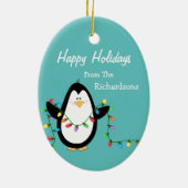 Frohe und helle Weihnachten Pinguin Fun Blue Oval Keramik Ornament (Hinten)
