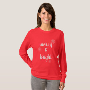 Frohe und helle Weihnachtsschneeflocken T-Shirt