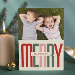 Frohe Vintage Drehbuch Foto Weihnachten<br><div class="desc">Machen Sie Ihre Vintage Script Foto Weihnachtskarte für die Weihnachtszeit. DM wenn Sie Hilfe brauchen!</div>