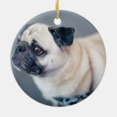 Frohe Weihnacht-Mops | addieren das Foto Ihr Keramik Ornament (Hinten)