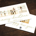 Frohe Weihnachten 4 Foto Gold Calligraphy Script<br><div class="desc">Dieses Design besticht durch ein fröhliches Weihnachtsfest,  ein schlichtes,  elegantes 4-Foto,  eine schlichte Foto-Collage mit stilvollem Gold,  modernem und minimalistischem Kalligraphie-Skript,  stilvolle Typografie,  eine klassische Minimal-Fotokarte für Feiertage.</div>