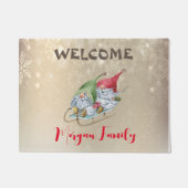 Frohe Weihnachten, Adorable Gnomes Sleigh Fußmatte (Vorderseite)