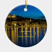 Frohe Weihnachten aus Budapest, Ungarn Keramikornament (Vorne)