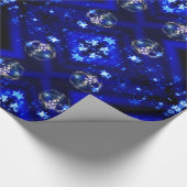 Frohe Weihnachten Blue Stars Bauble Ornaments Geschenkpapier (Ecke)