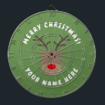 Frohe Weihnachten Dartboard mit Rudolf das Ren Dartscheibe<br><div class="desc">Frohe Weihnachten Dartboard mit Rudolf das rote Nasenren. Niedlicher Wanddekor für Ferienzeit. Addieren Sie Ihren eigenen Familiennamen und zitieren Sie. Spaßgeschenkideen für ihn.
Auch nett für Bar,  Café,  Ort,  Pub,  lustiges Geschenk des Schlafsaals etc. für Kinder und Erwachsene.</div>