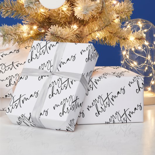 Frohe Weihnachten Elegant Script Typografie Geschenkpapier (Feiertage)