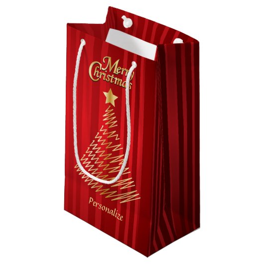 Frohe Weihnachten Feierliche Rot und Gold Tree Kleine Geschenktüte (Vorderseite Schrägansicht)