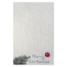 Frohe Weihnachten geschrieben in den Schnee