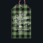 Frohe Weihnachten Glück Neues Jahr Grün Kariert Geschenkanhänger<br><div class="desc">Weihnachts-Weihnachtsgeschenk-Tag mit dem Text 'Frohe Weihnachten und Glück im neuen Jahr', mit Ihrem Familiennamen in weißer, schicker Schrift-Kalligrafie und moderner Typografie auf einem grünen, schwarzen Gingham Karo-Hintergrund mit einem stilvollen Vintage-Bild von Santa's Schlitten und Rentier. Wenn Sie Hilfe oder passende Produkte benötigen, kontaktieren Sie uns bitte unter happydolphinstudio.com. Exklusiv für...</div>
