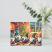 Frohe Weihnachten, Gnome trinken Weihnachtsgetränk Postkarte (Stehend Vorderseite)