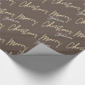 Frohe Weihnachten Golden Script Name Brown Ivory Geschenkpapier (Ecke)
