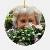 Frohe Weihnachten Grandma Gnome Girl Holiday Foto Keramik Ornament (Hinten)