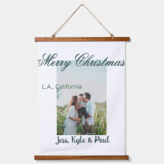 frohe weihnachten grün grau foto name ort modern wandteppich mit holzrahmen