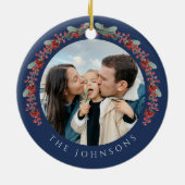 Frohe Weihnachten Holly Botanisches Foto Keramik Ornament (Hinten)