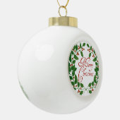 Frohe Weihnachten Holly Keramik Ball Ornament (Links)