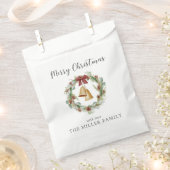 Frohe Weihnachten, Laubkranz mit goldenen Glocken Geschenktütchen (Ausgeschnitten)
