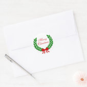 Frohe Weihnachten Laurel Leaf Wreath und Red Bow Runder Aufkleber (Umschlag)