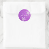 Frohe Weihnachten Lila White Snowflake Minimalisti Runder Aufkleber (Tasche)