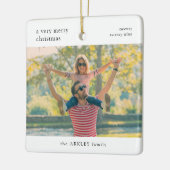 Frohe Weihnachten Minimal Simple White Family Foto Keramikornament (Links)
