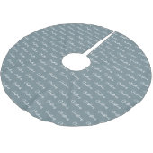 Frohe Weihnachten Minimalist Schrift Polyester Weihnachtsbaumdecke (Schrägansicht)