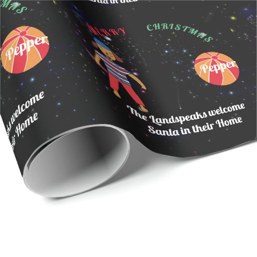 Frohe Weihnachten mit Pepper Dog im Weltraum Geschenkpapier (Rolleneckpunkt)