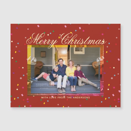 Frohe Weihnachten Modern Red Gold Family Foto Card Magnetkarte (Vorderseite)