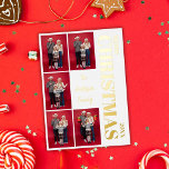 Frohe Weihnachten Moderne Familie 5 Foto Collage G Folien Feiertagskarte<br><div class="desc">Feiern Sie die Magie der Saison mit unserer fröhlichen Weihnachts-Moderne Familie 5 Foto Collage Gold Foil Holiday Card. Dieses elegante, moderne Design ist sorgfältig konzipiert, um Ihre gepflegten Erinnerungen in einem atemberaubenden 5-Foto-Layout zum Leben zu erwecken. Mit einer schlanken, minimalistischen Ästhetik mit zarten Folienakzenten strahlt diese Karte Wärme und Eleganz...</div>