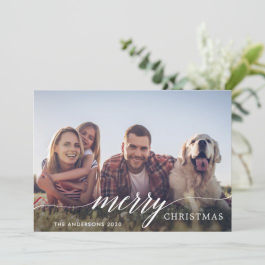 Frohe Weihnachten Moderne Script Holiday Foto Card (Stehend Vorderseite)