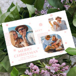 Frohe Weihnachten Mr. & Mrs. 3 Foto Collage Modern<br><div class="desc">Frohe Weihnachten Mr. & Mrs. 3 Foto Collage Trendy Moderne Weihnachtskarten zeigt eine Foto-Collage von drei Ihrer Lieblings-Fotos mit dem Text "Frohe Weihnachten von den neuen Mr. & Mrs." in elegantem rosa Drehbuch. Personalisieren Sie den Text durch Bearbeiten in den bereitgestellten Textfeldern. Ideal für Weihnachten, um Freunde und Familie zu...</div>
