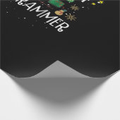 Frohe Weihnachten | Naughty Nice Programmer Geschenkpapier (Ecke)