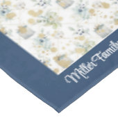 Frohe Weihnachten Personalisieren Familienname ode Tischdecke (Schrägansicht)