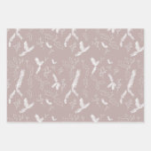 Frohe Weihnachten Pine Berries Muster Blush Geschenkpapier Set (Vorderseite)