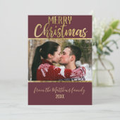 Frohe Weihnachten Red Burgundy Gold Typografy Foto (Stehend Vorderseite)