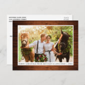 Frohe Weihnachten Rustic Wood Couple Foto Postkarte (Vorne/Hinten)