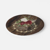 Frohe Weihnachten - Rustikaler Woodsy Lighted Kran Pappteller (Schrägansicht)